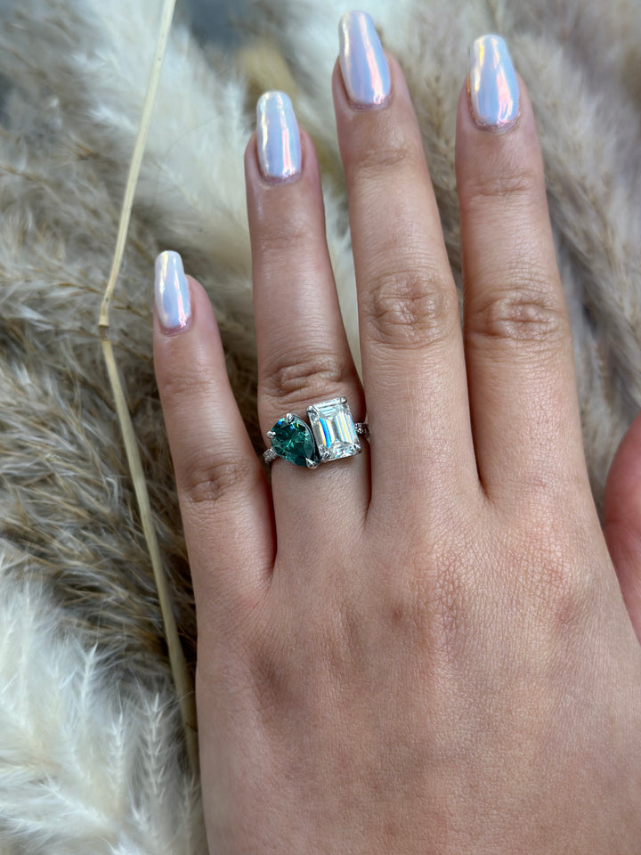 Toi Et Moi Emerald &amp; Green Pear Shape Engagement Ring With Pave Band