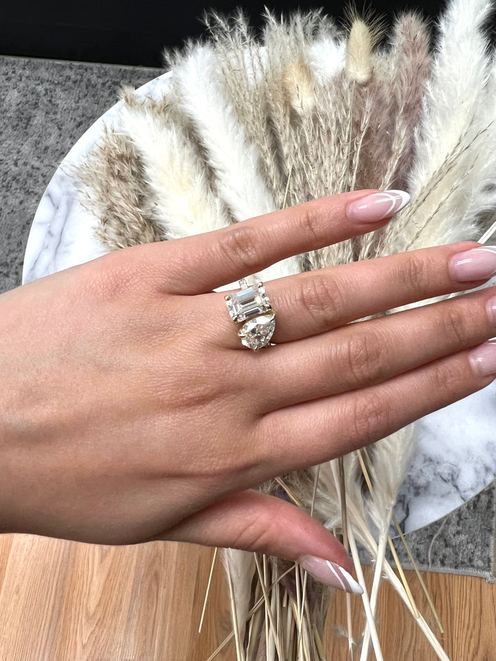 Toi Et Moi Emerald &amp; Pear Shape Engagement Ring with Pave Band
