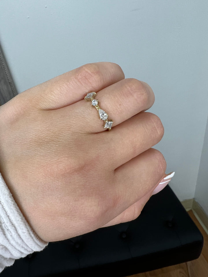 Multi Shape 4 Stone Wedding Band (0.55CT )
