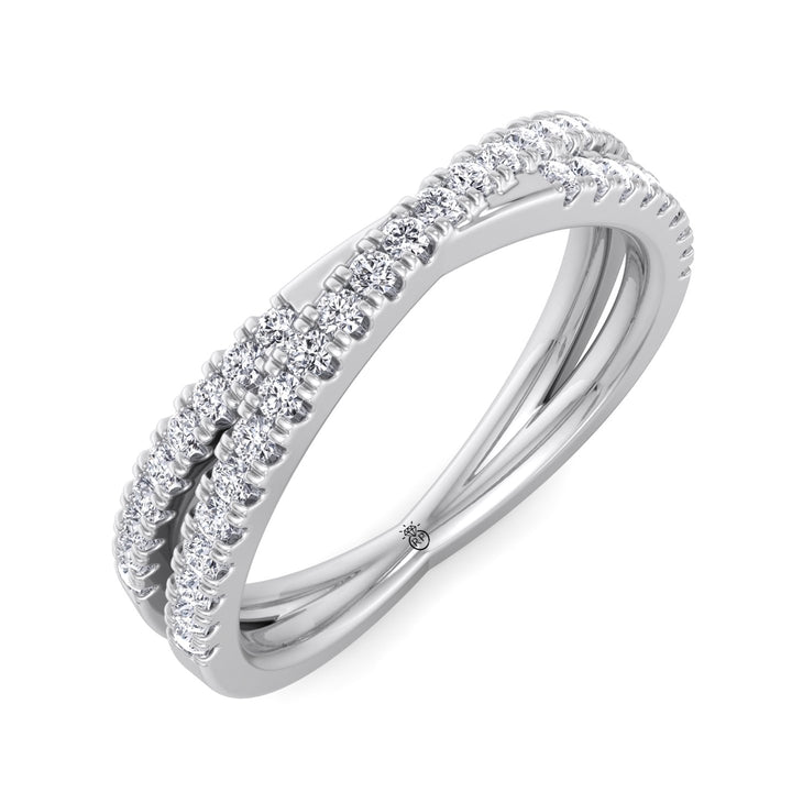 Criss Cross Pave Wedding Band (0.26 CT)