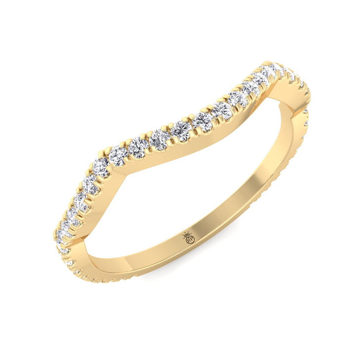 Curved Pave Wedding Band (0.23 CT)
