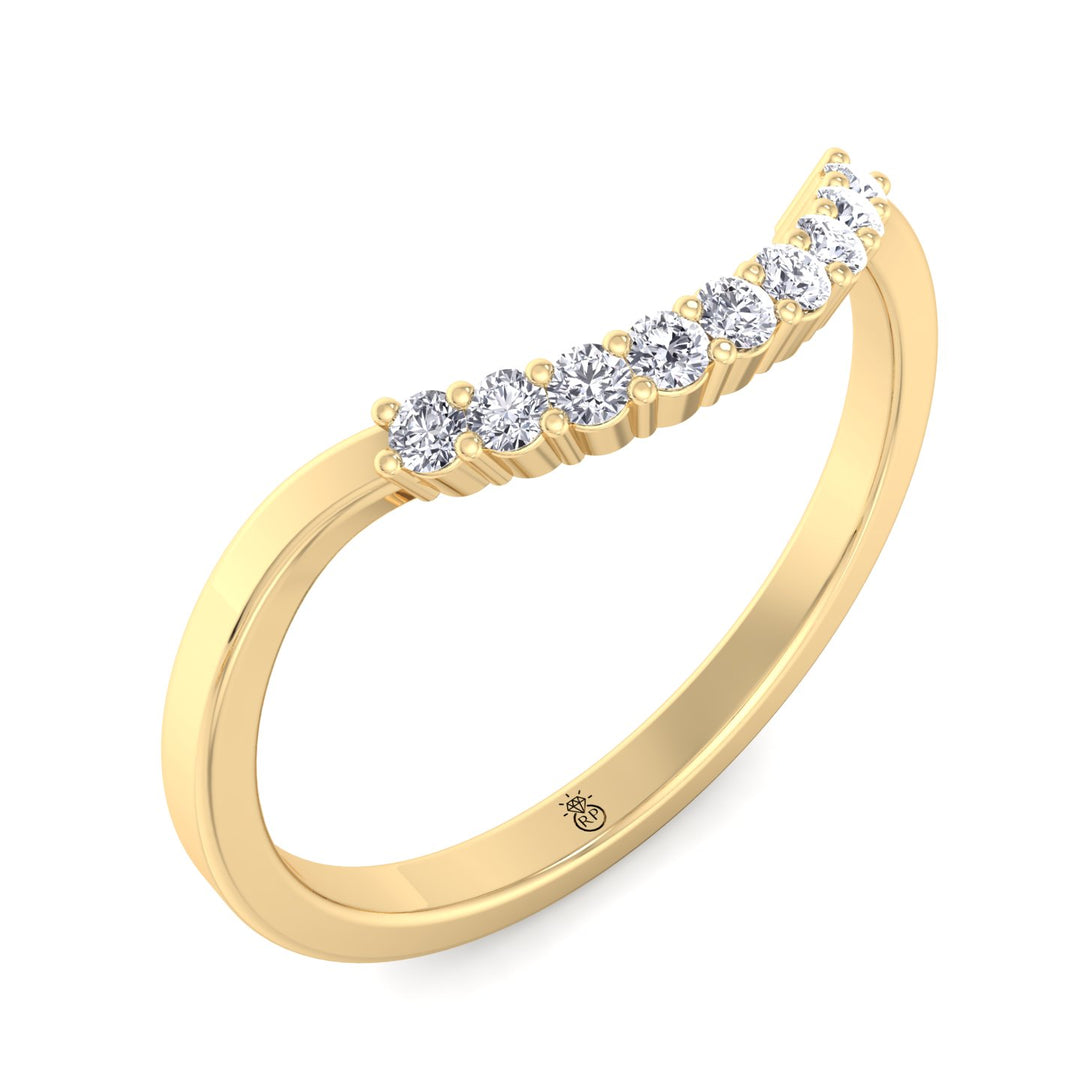 Curved Pave Wedding Band (0.12 CT)