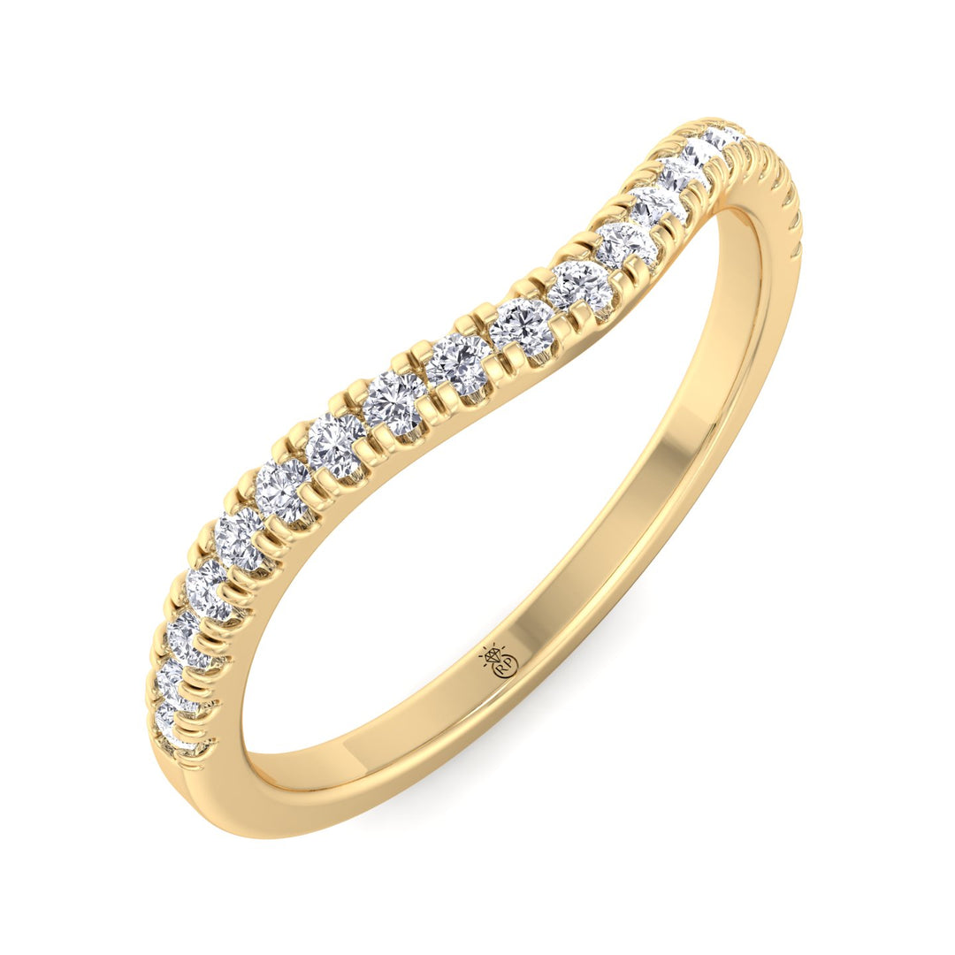 Pave Wedding Band with Curve (0.09 CT)