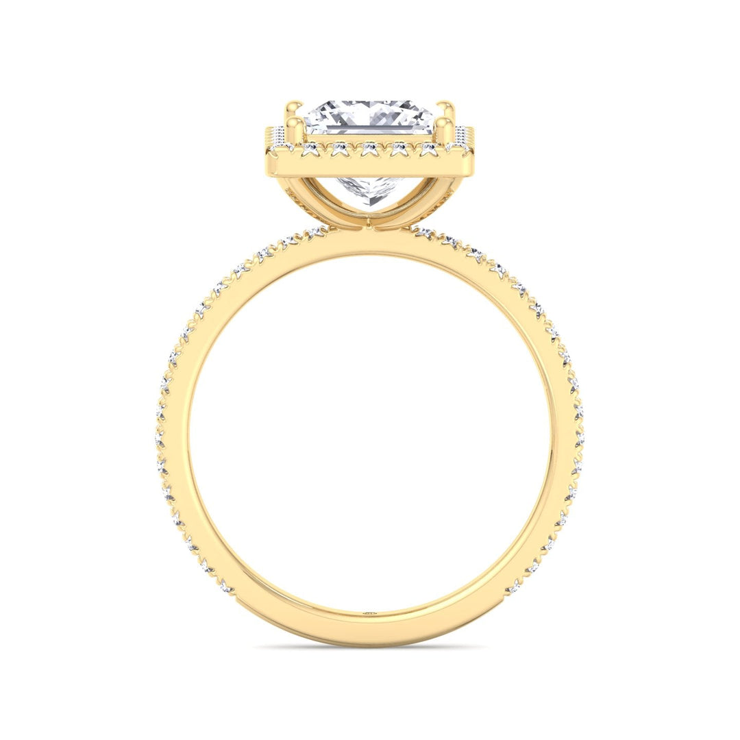 Princess Cut Engagement Ring With Pavé Sidestones &amp; Halo