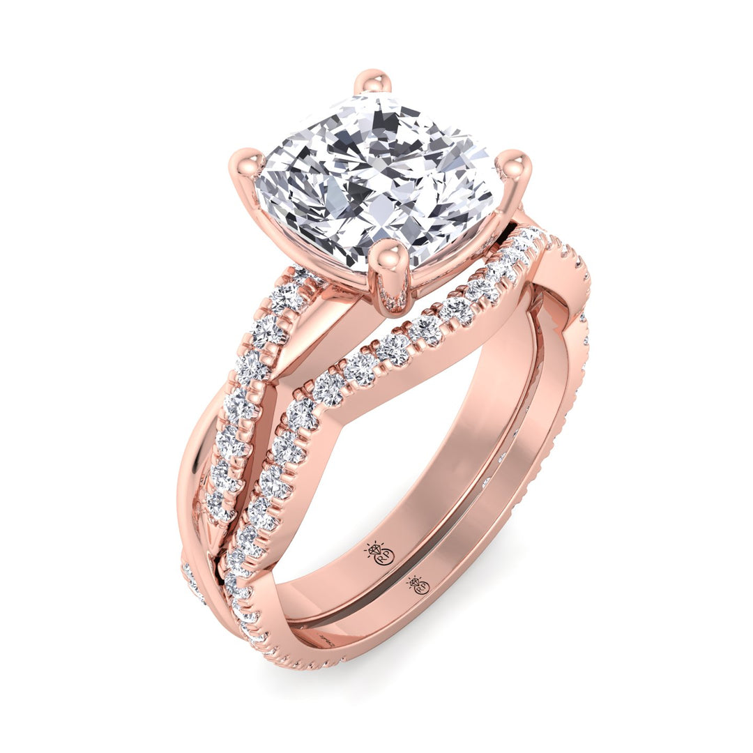 Curved Pave Wedding Band (0.23 CT)