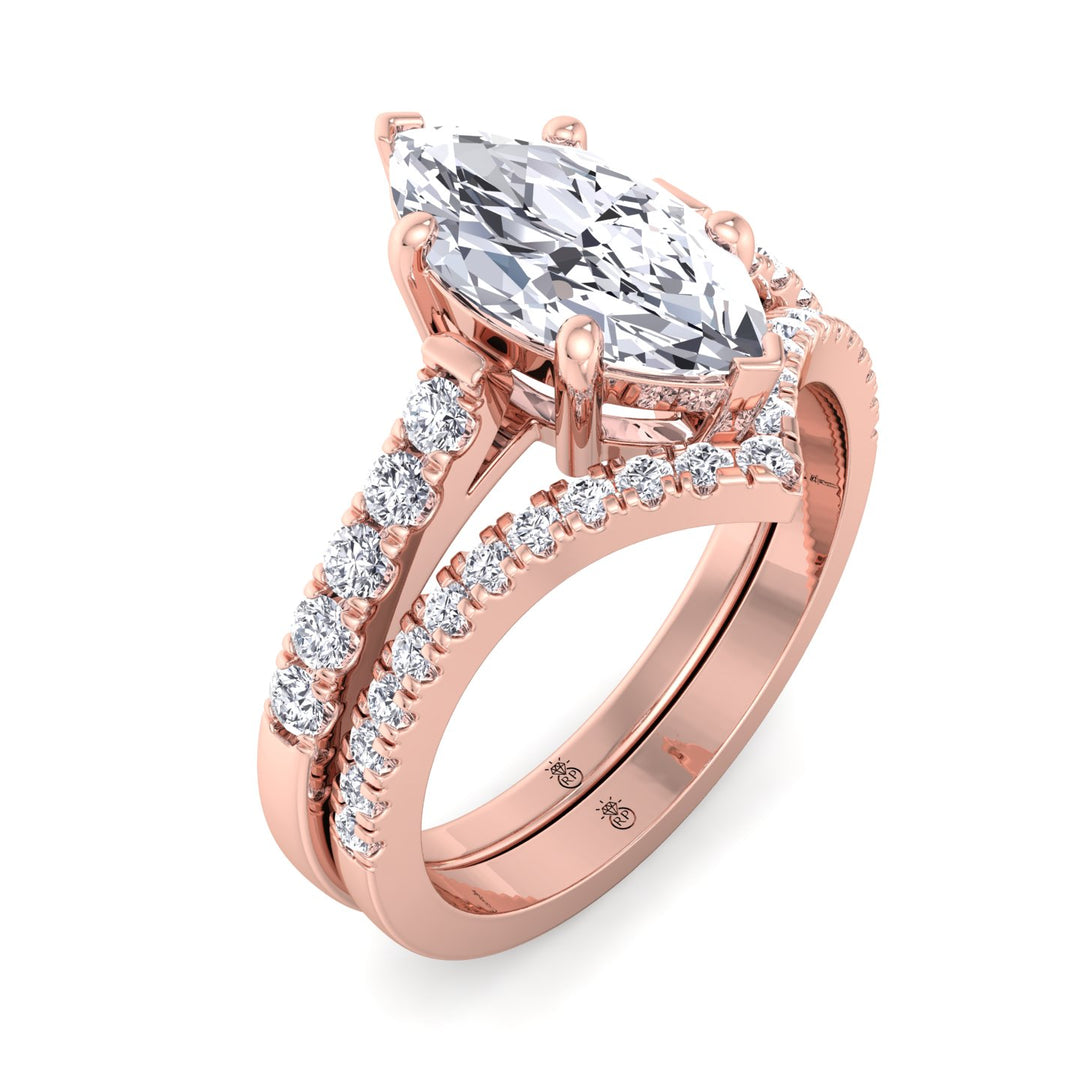 Curved Wedding Band (0.21 CT)