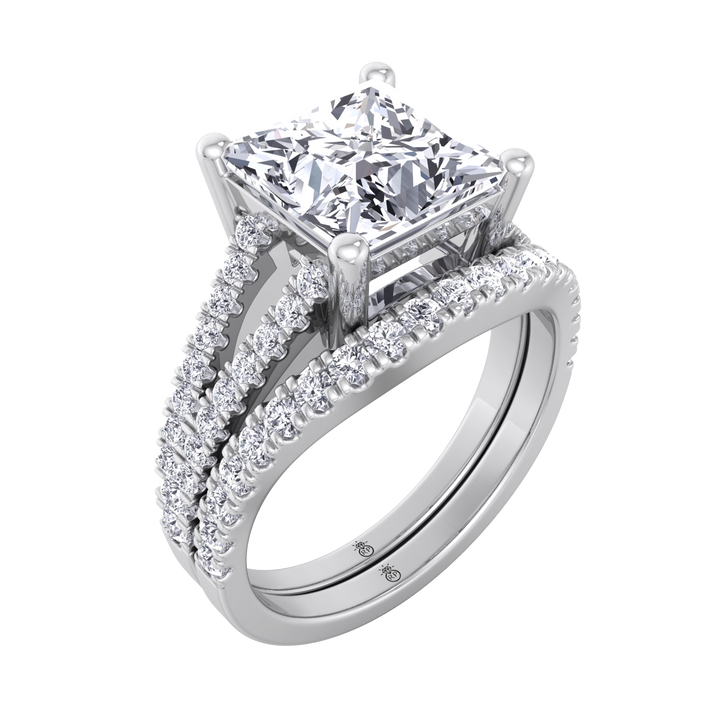 Curved Pave Wedding Band (0.26 CT)