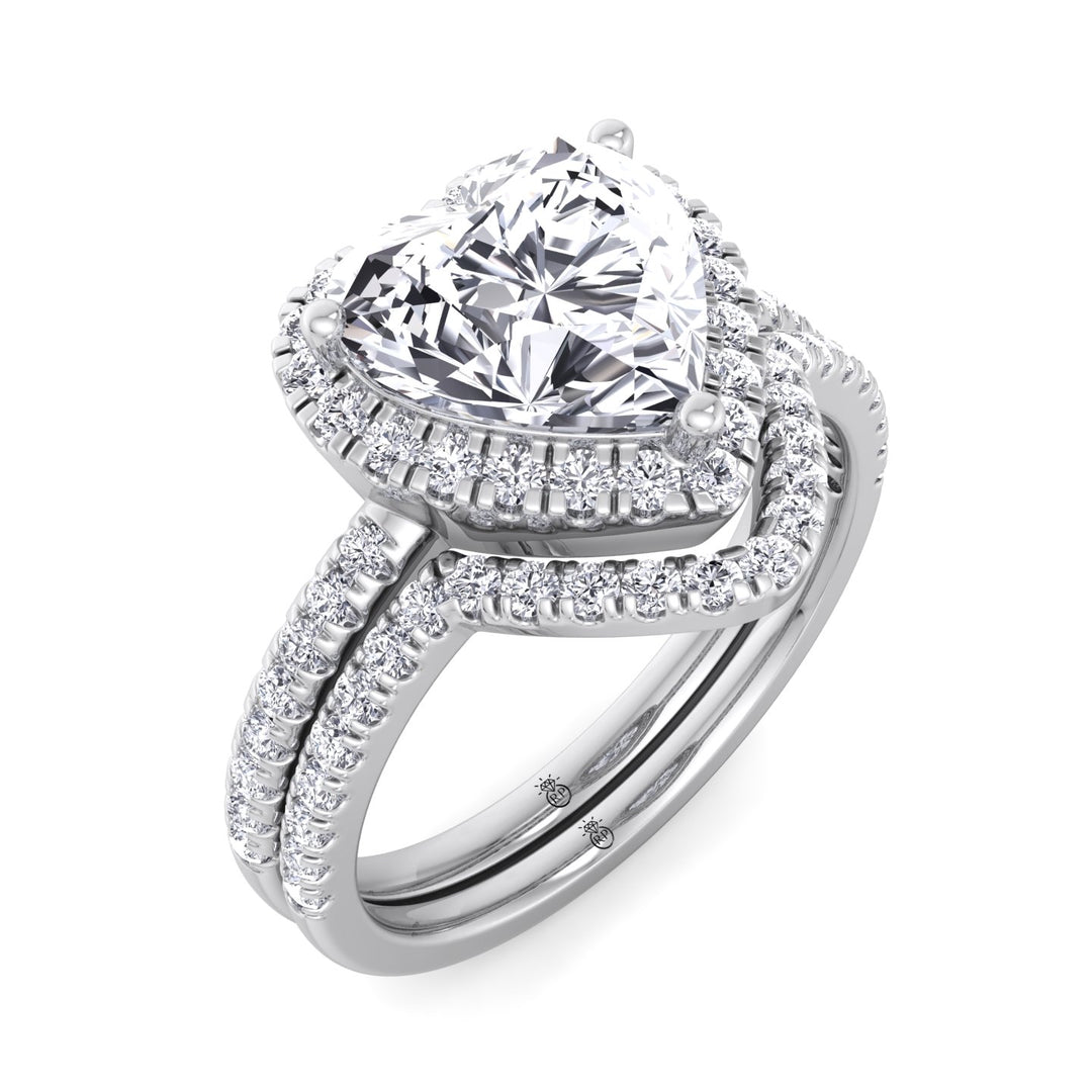 Curved Pave Wedding Band (0.21 CT)