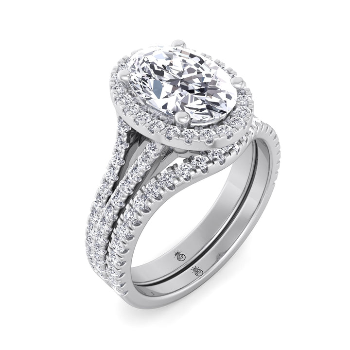 Pave Wedding Band with Curve (0.34 CT)