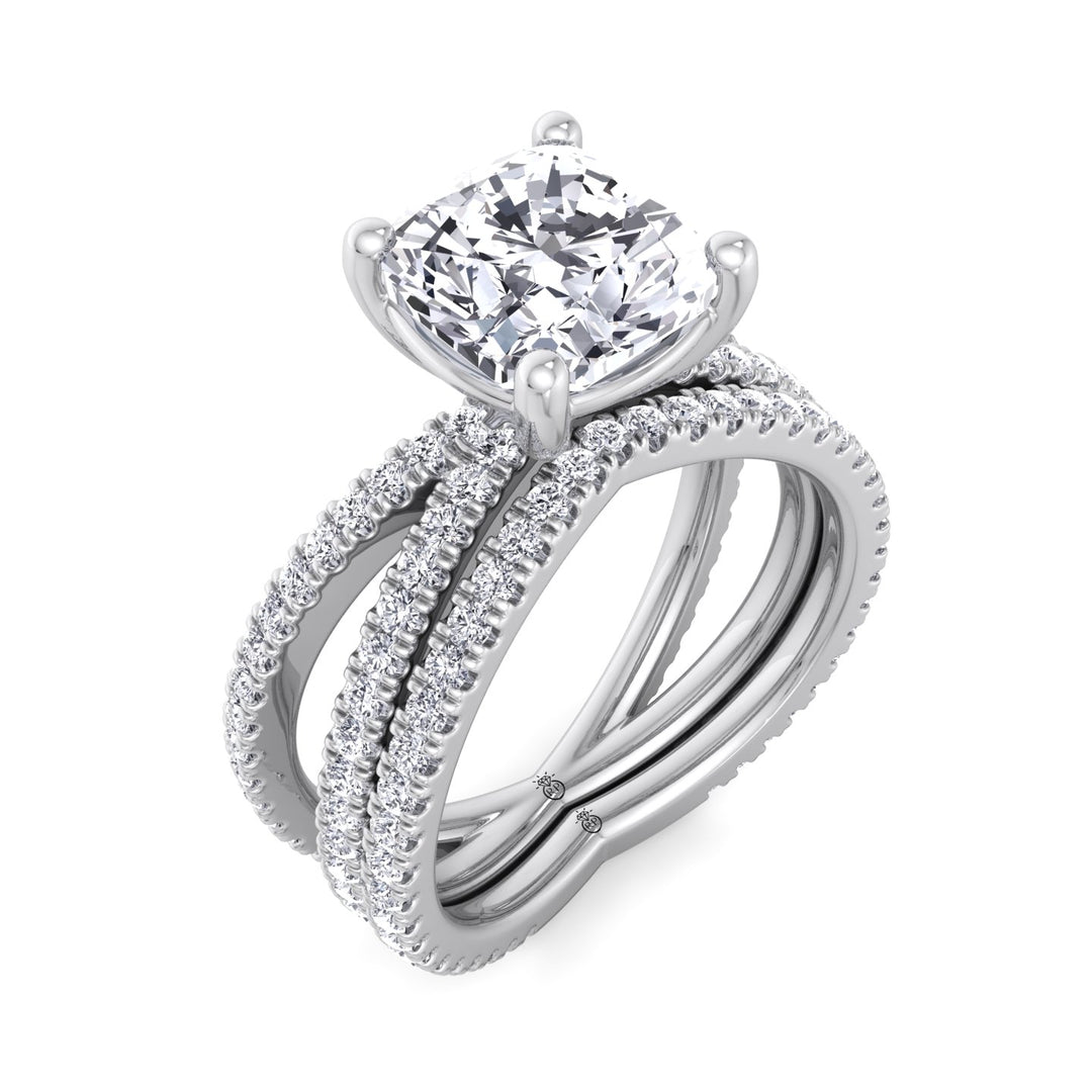 Curved Wedding Band (0.40 CT)