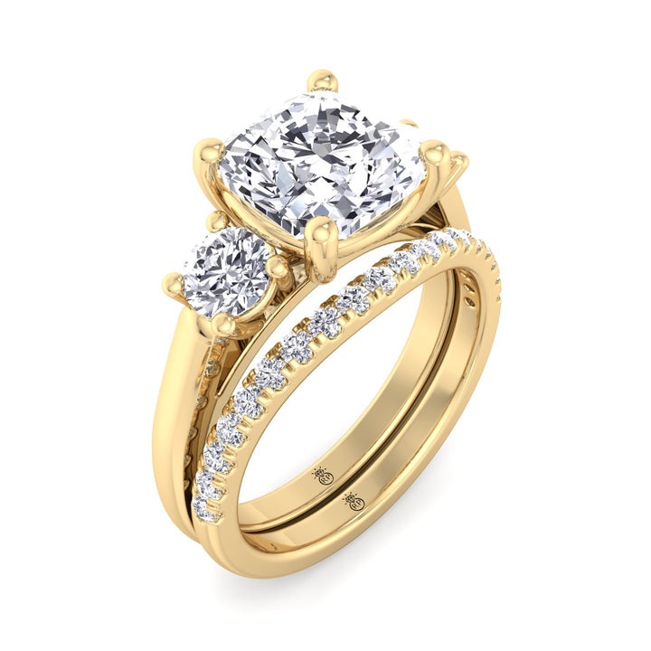 Hollywood - Pave Wedding Band with Curve (0.36 CT)