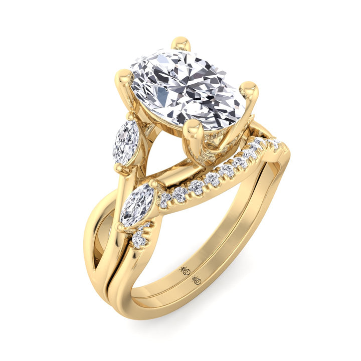 Stackable Wedding Band with Curve (0.05 CT)
