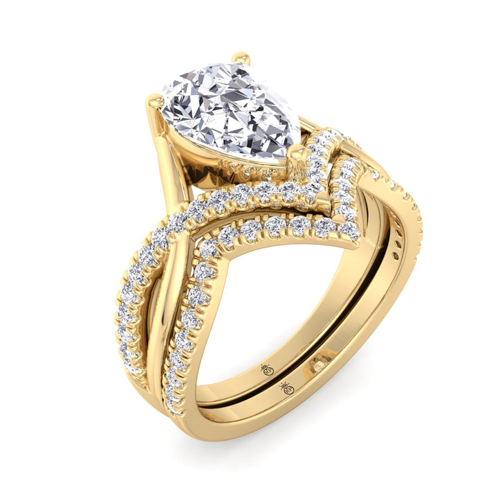 Pave Stackable Wedding Band with Curve (0.19 CT)