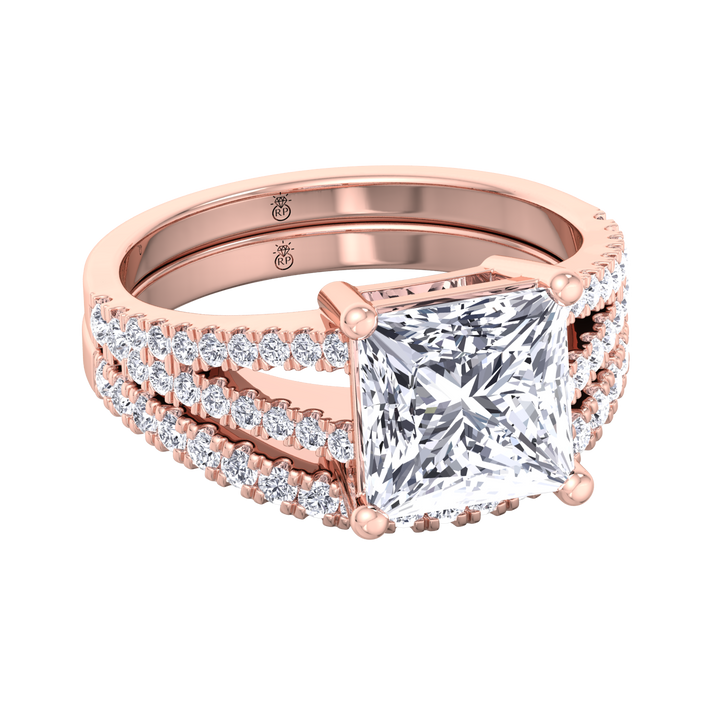 Curved Pave Wedding Band (0.26 CT)