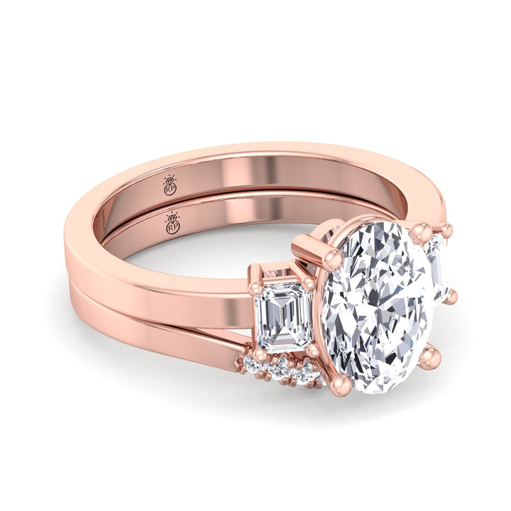 Stackable Wedding Band with Curve (0.035CT)