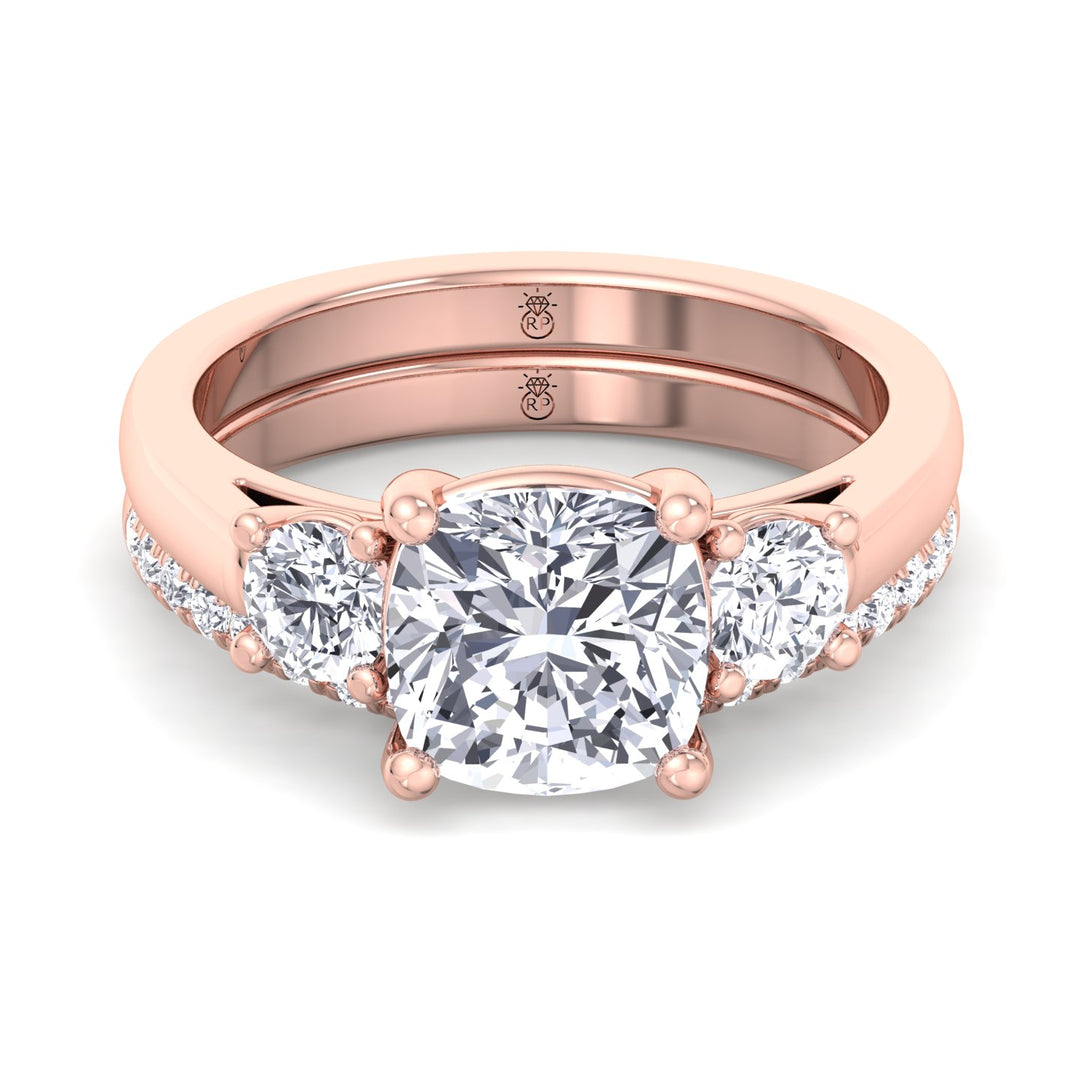 Hollywood - Pave Wedding Band with Curve (0.36 CT)