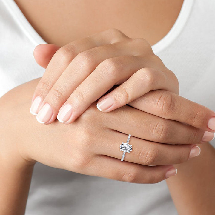 Oval Cut Engagement Ring With Milligrain in Two Toned Band