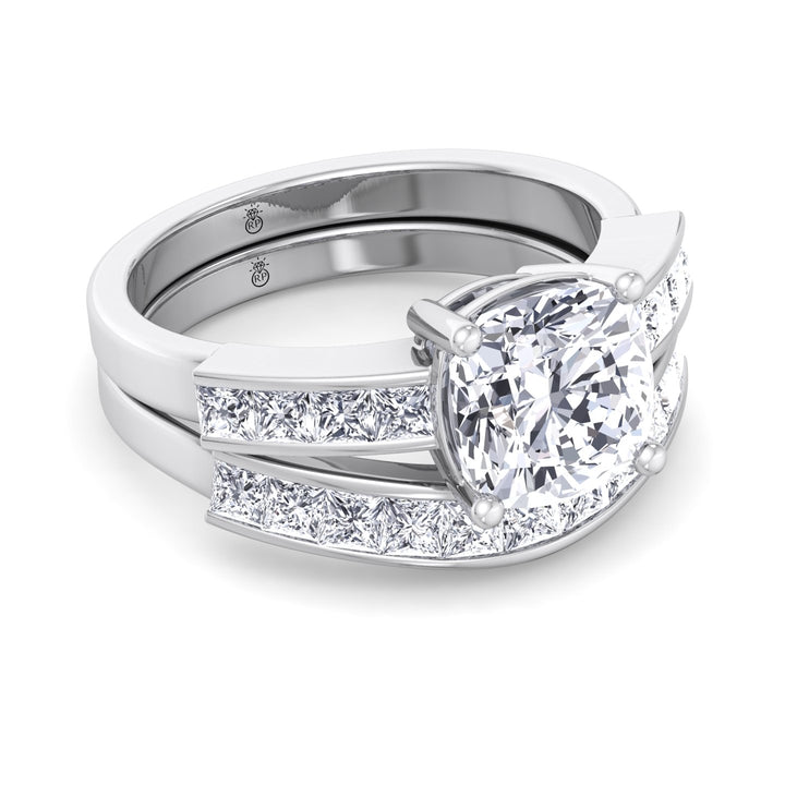 Half Eternity Wedding Band with Curve (0.48 CT)