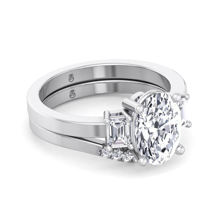 Stackable Wedding Band with Curve (0.035CT)