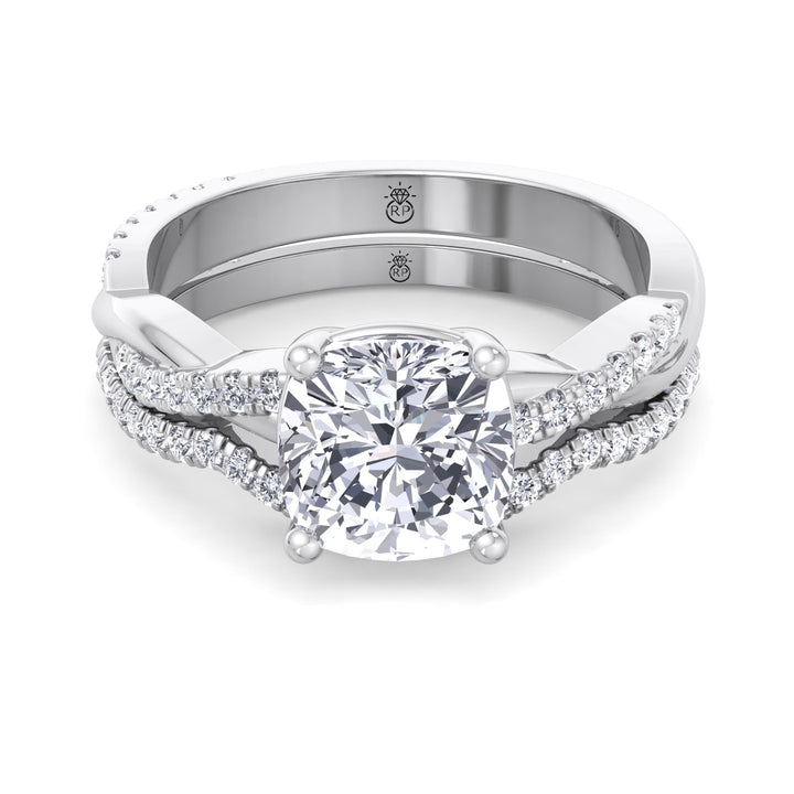 Curved Pave Wedding Band (0.23 CT)