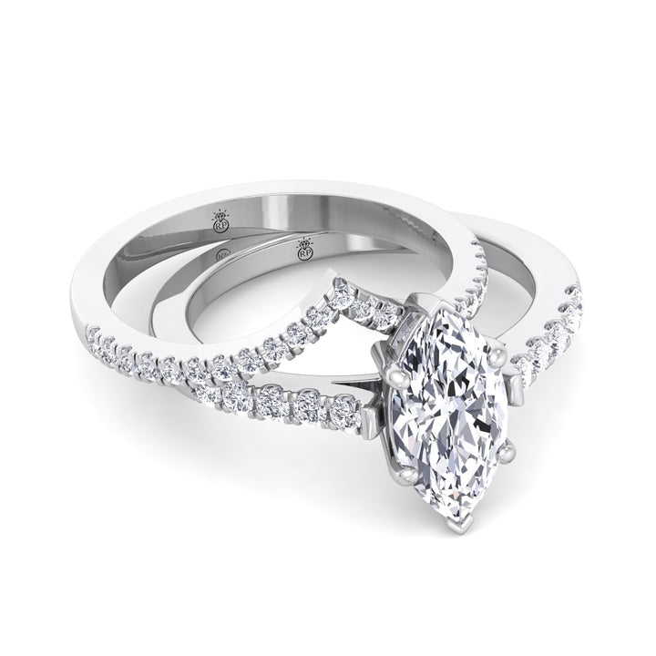 Curved Wedding Band (0.21 CT)