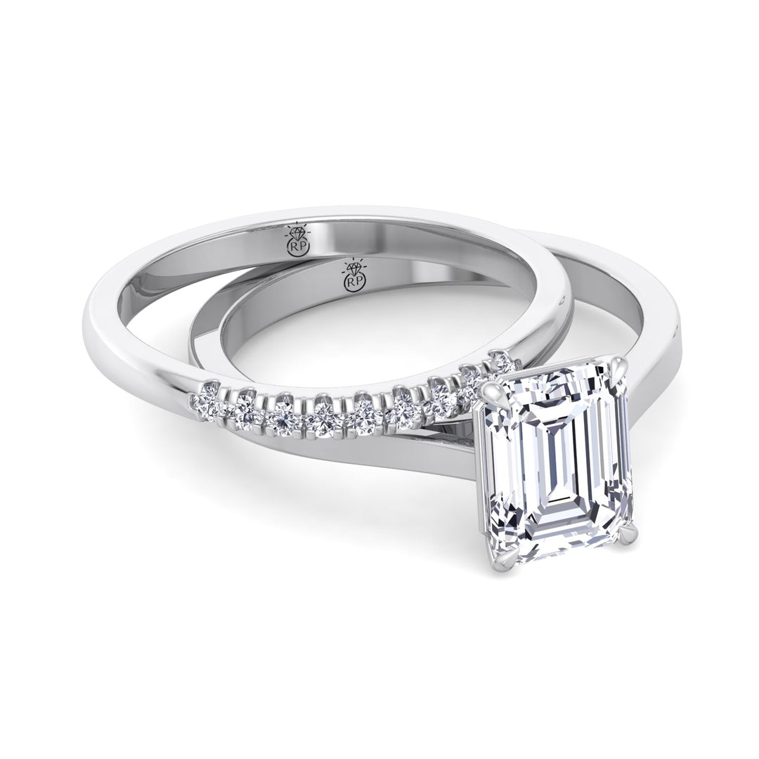French Set Wedding Band (0.06 CT)