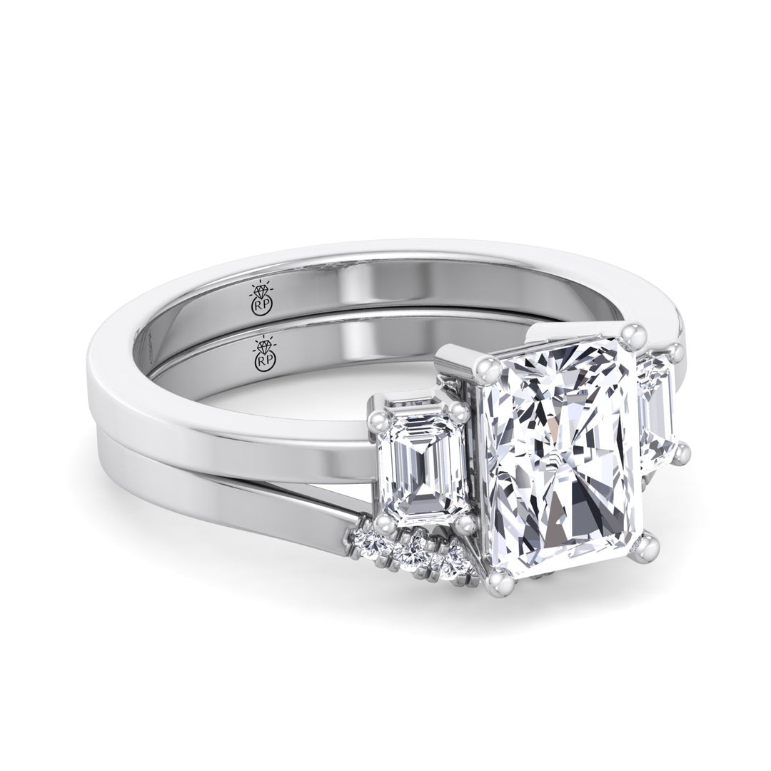 Curved Pave Wedding Band (0.04 CT)