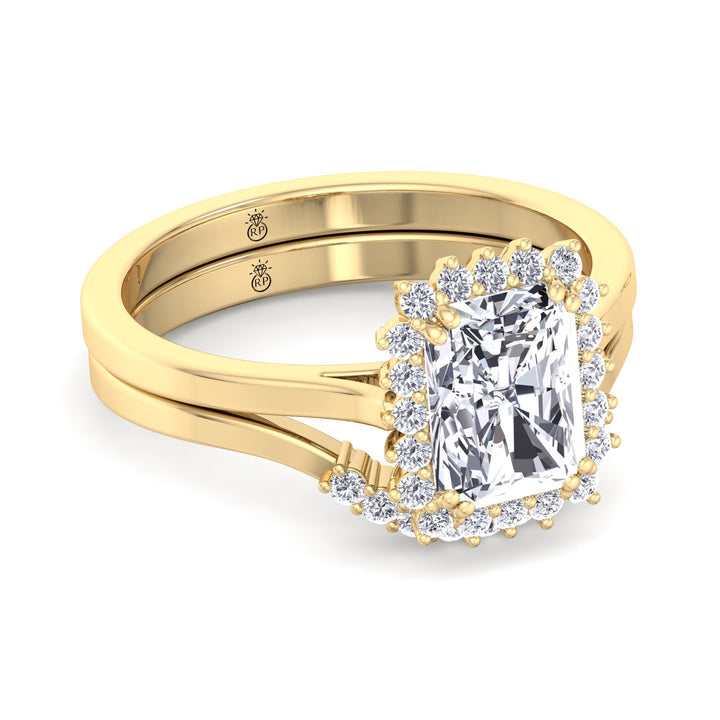 Curved Pave Wedding Band (0.12 CT)