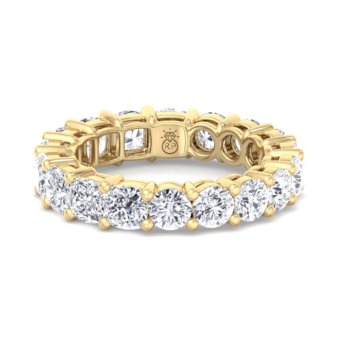 Double Shape - Round &amp; Cushion Cut Eternity Band