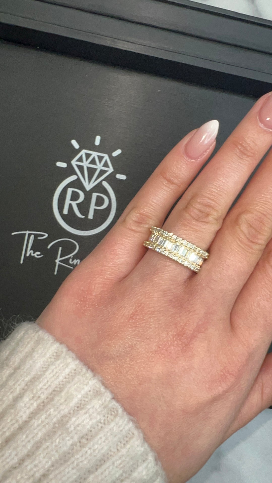 Luxurious Baguette And Round Eternity Band