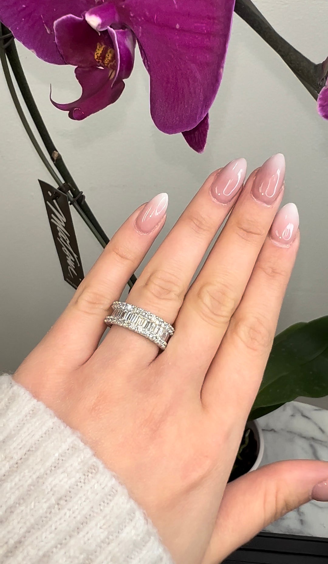 Luxurious Baguette And Round Eternity Band