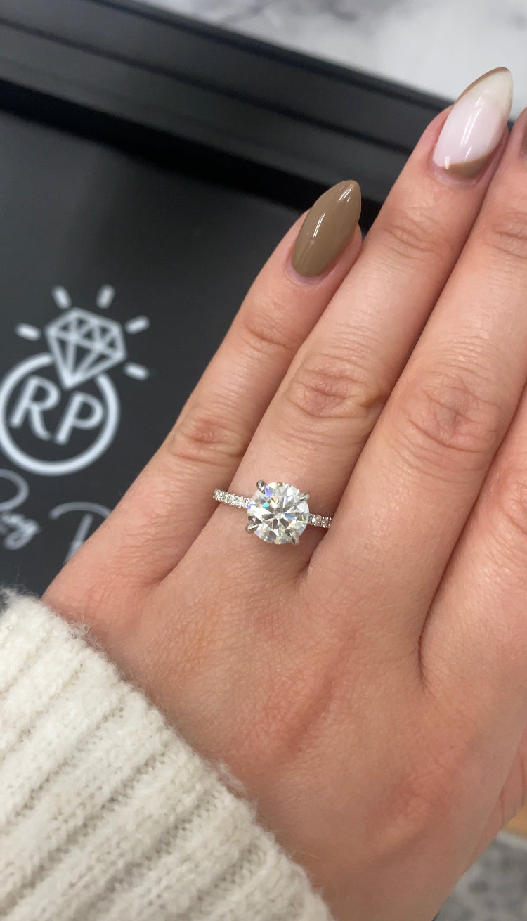 Round Cut   Engagement Ring with Sidestones
