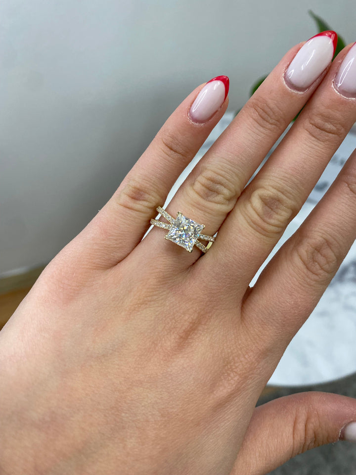 Princess Cut Engagement Ring With Criss Cross Pavé Band