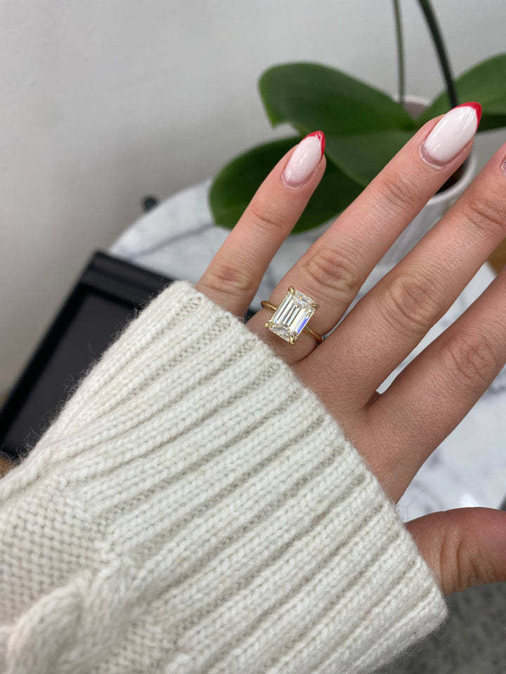 Emerald Cut Thin Band Solitaire Engagement Ring