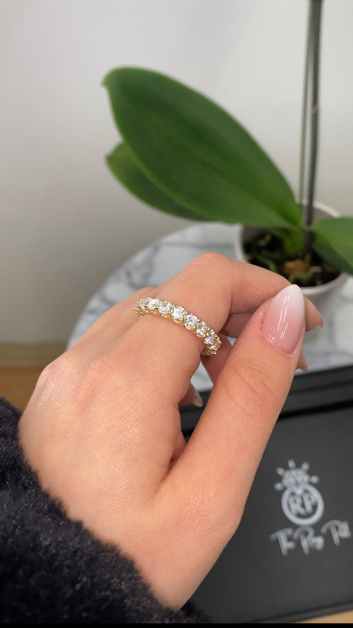 Round Cut U-Prong Eternity Band