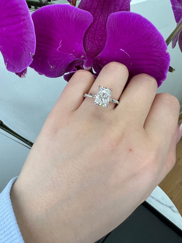 Radiant Cut Twisted Band Engagement Ring