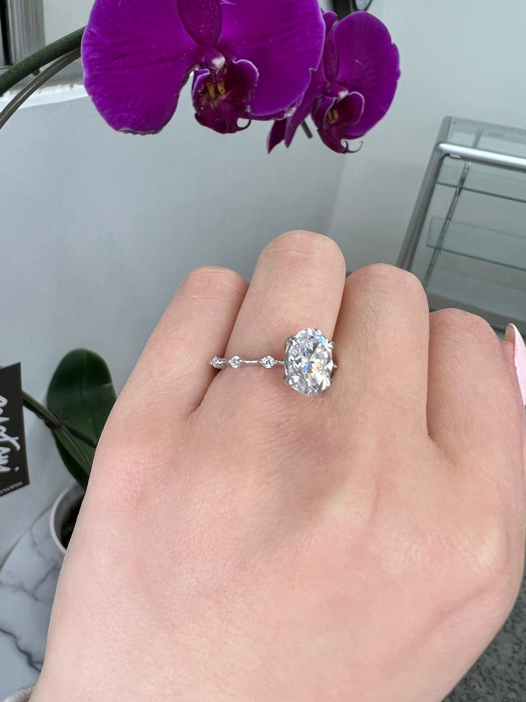 Oval Cut Engagement Ring Thin Band with Round Stones