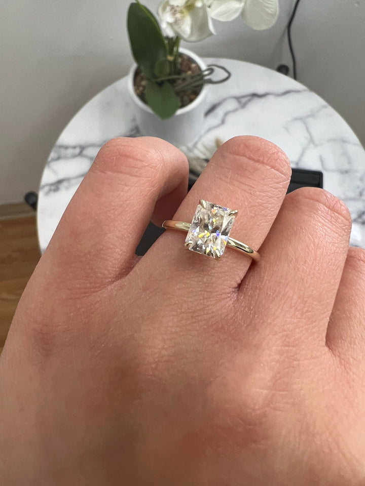 Radiant Cut Solitaire Claw Prong Engagement Ring