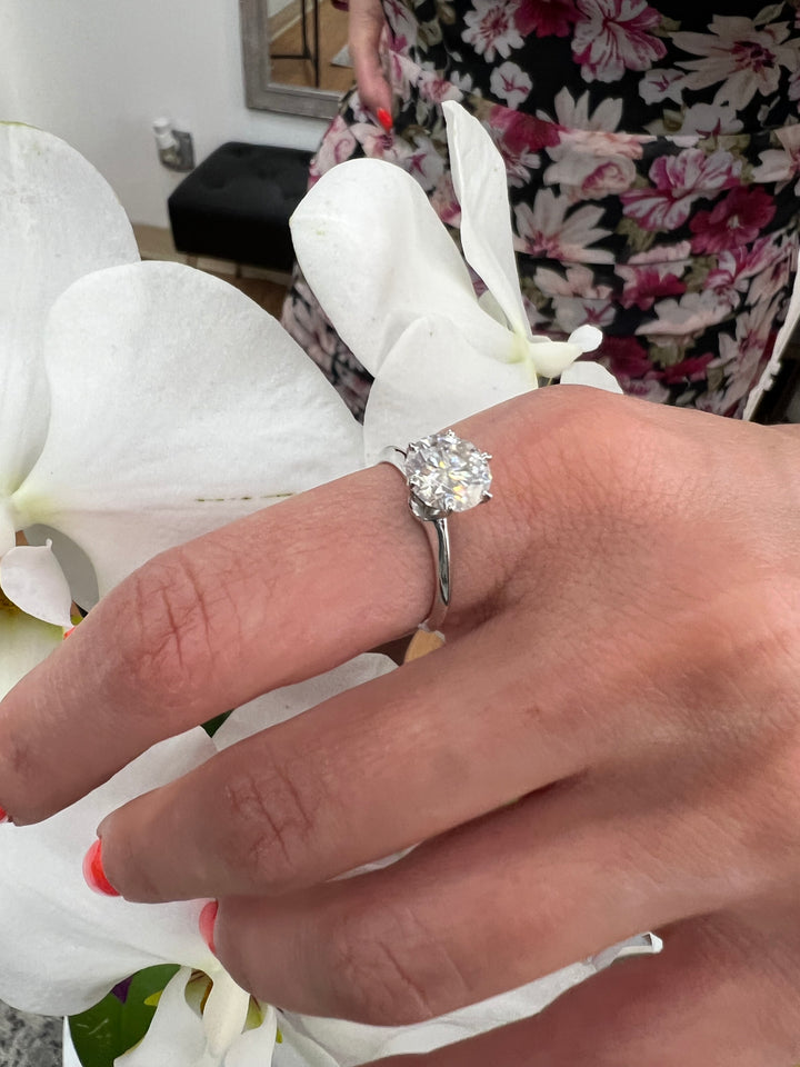 Round Cut Six Prong Solitaire Engagement Ring