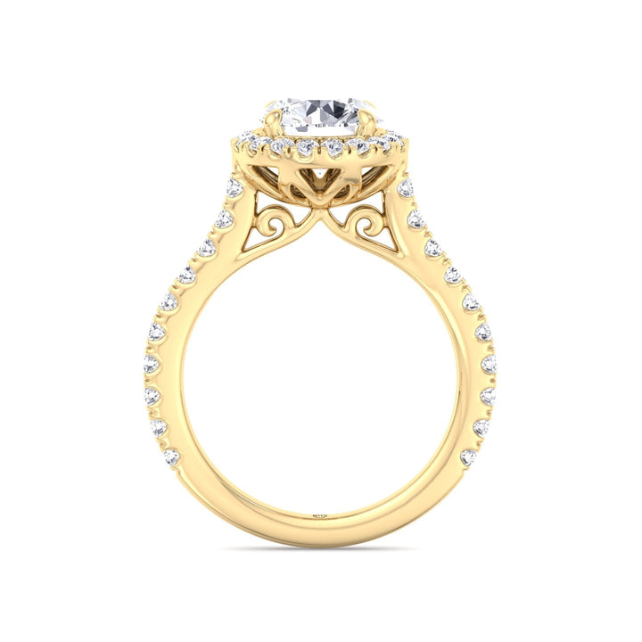 Round Cut Halo Engagement Ring