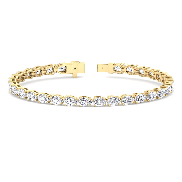 (13.70Ct T.W) Pear Shape East To West Tennis Bracelet