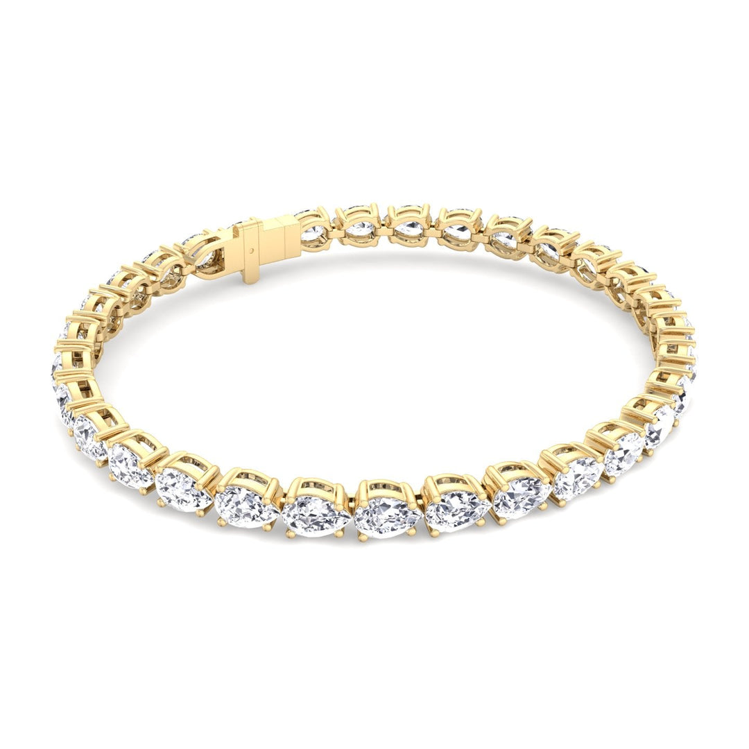 (13.70Ct T.W) Pear Shape East To West Tennis Bracelet